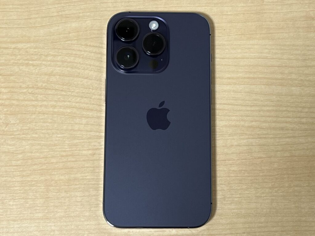 iPhone14 Pro、ディープパープル