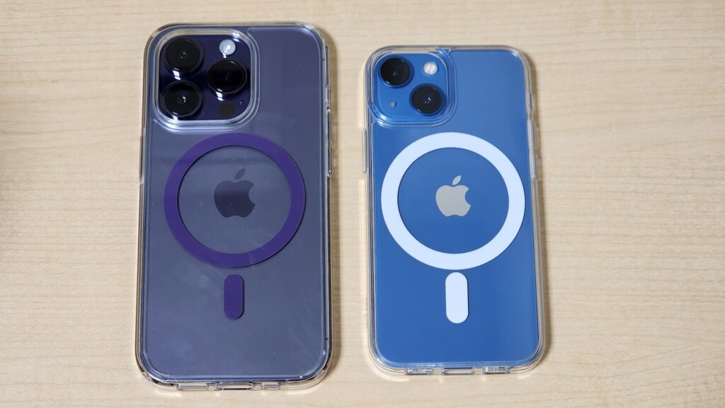 iPhone14 ProとiPhone 13 miniの2台持ち