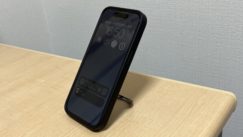 TORRASのiPhone14 Proケース「UPRO Ostand」